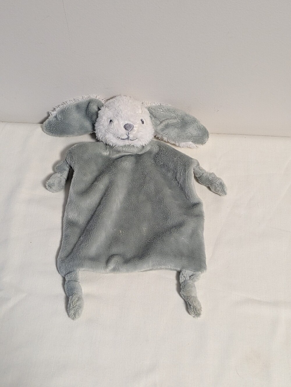 parents Choice. Plush Bunny Lovey Security Blanket - Gray . Knots On Corners